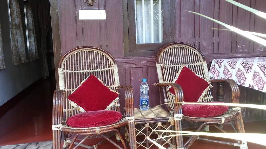 Marari Umapathi Beach Villa Mararikulam